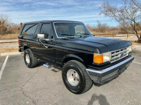 1988 Ford Bronco 4&#215;4 Custom XLT offroad [fully loaded] for sale