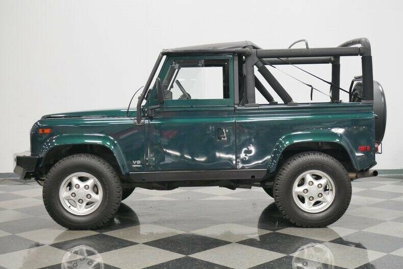 1997 Land Rover Defender 90 offroad [well maintained]