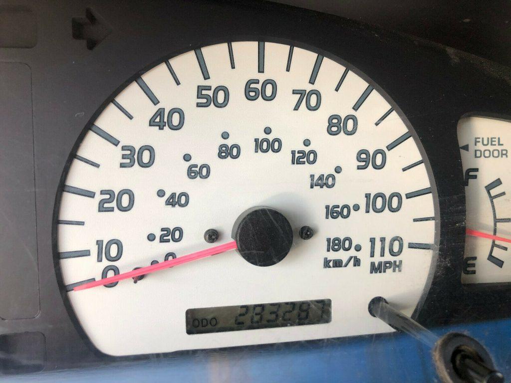 2003 Toyota Tacoma SR5 TRD Off Road [Pop up Camper Ready]