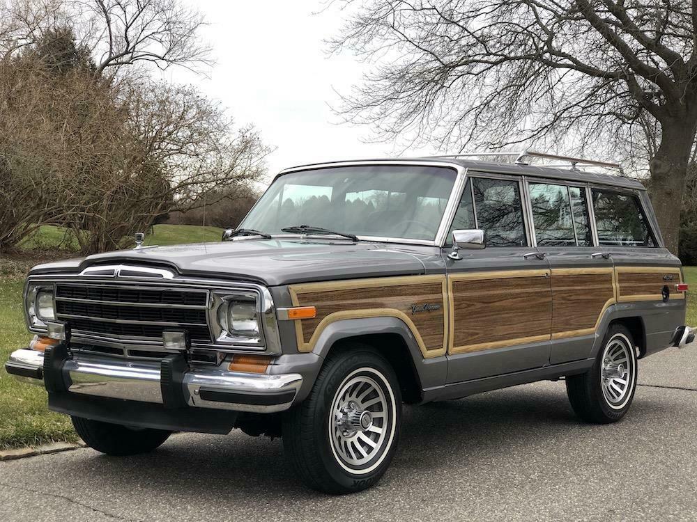 1991 Jeep Grand Wagoneer offroad [unbelievable condition]