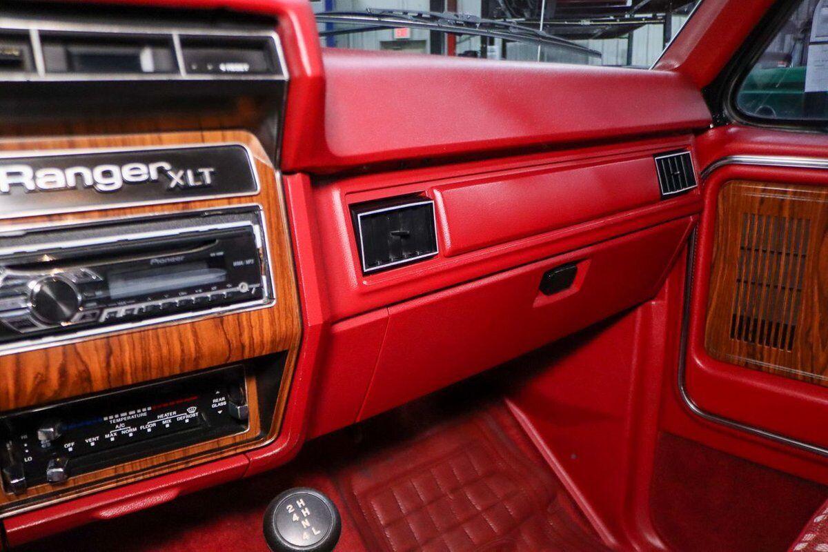 1981 Ford Bronco Free Wheeling for sale