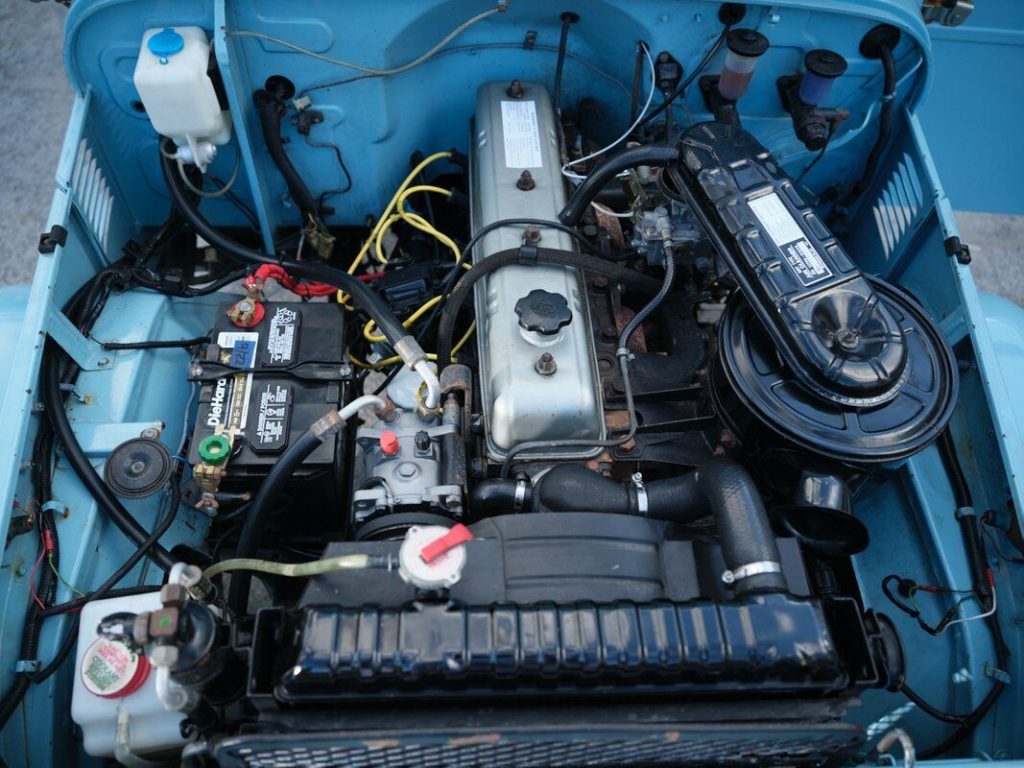 1972 Toyota FJ40 46,791 Miles Blue 3.9L V6 4 Speed Manual