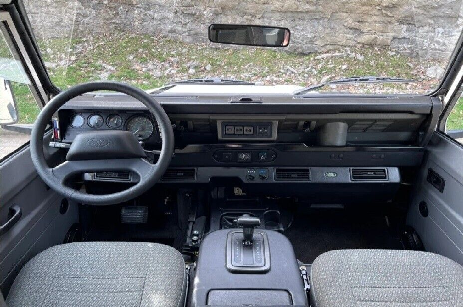 1986 Land Rover Defender 90