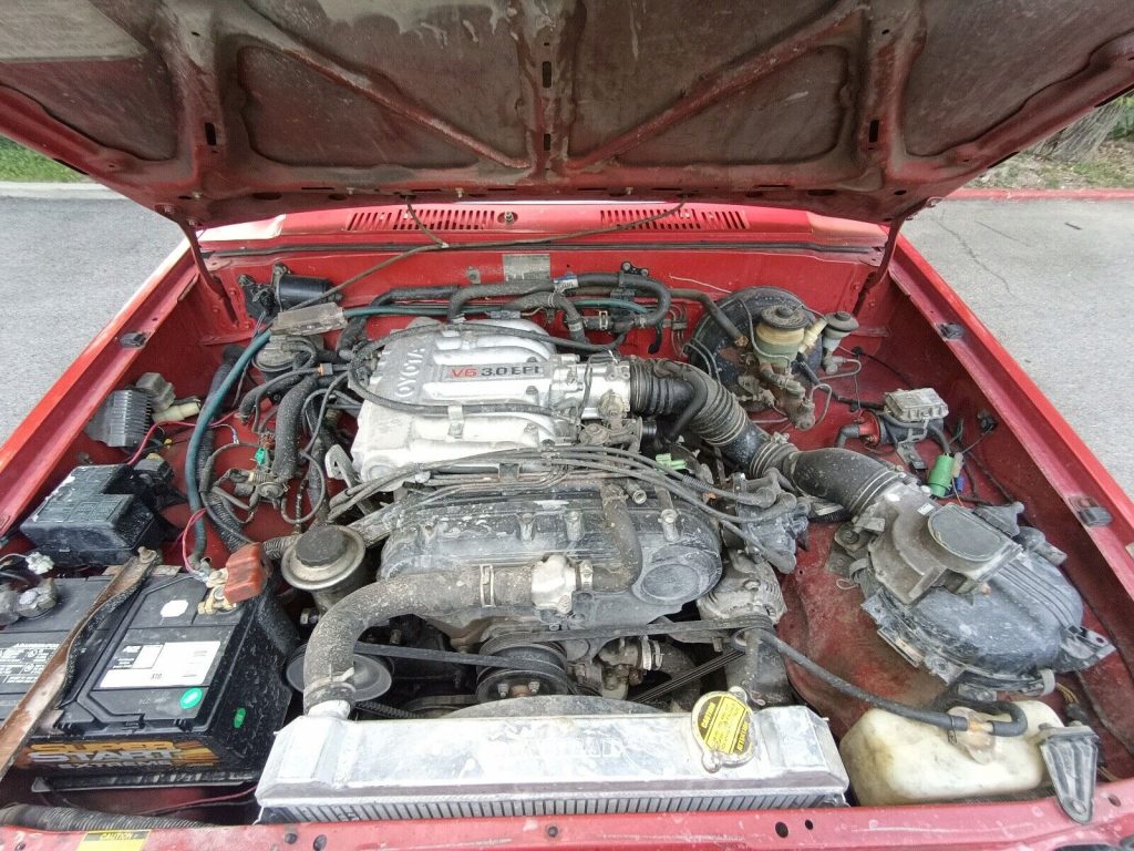 1988 Toyota Pickup Extracab offroad [rebuilt engine]