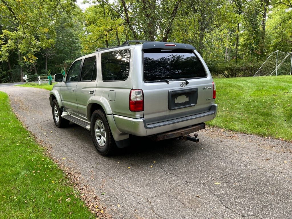 2001 Toyota 4runner SR5 offroad [small blemishes]