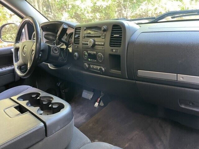 2013 Chevrolet Silverado 1500 LT 4WD offroad [very clean]