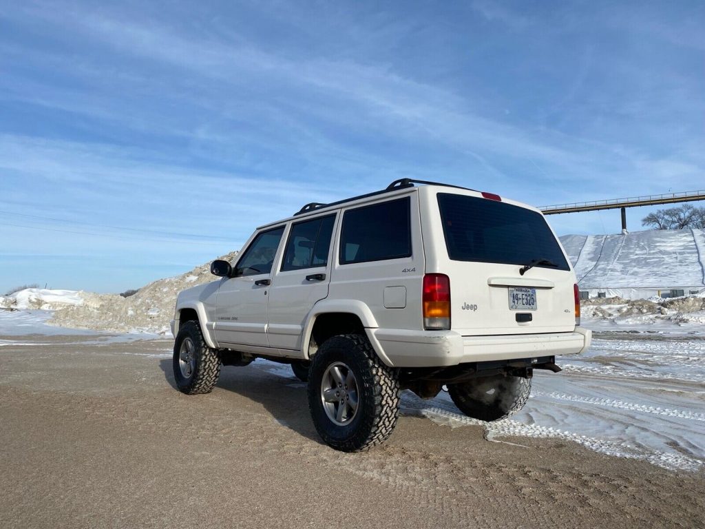1999 Jeep Cherokee Sport offroad [very clean classic]