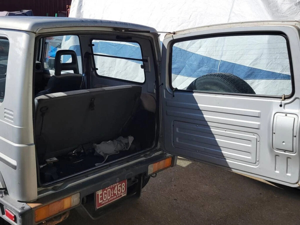 1986 Suzuki Samurai 1.3L 5 Speed 4X4 AC