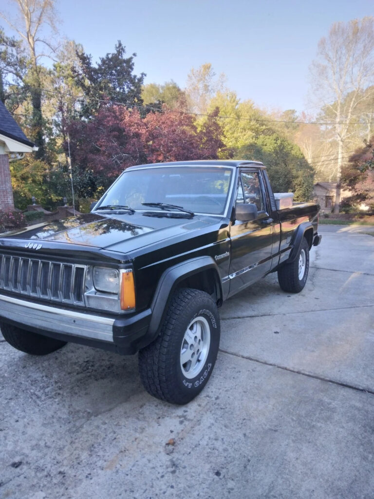 1989 Jeep Comanche Pickup