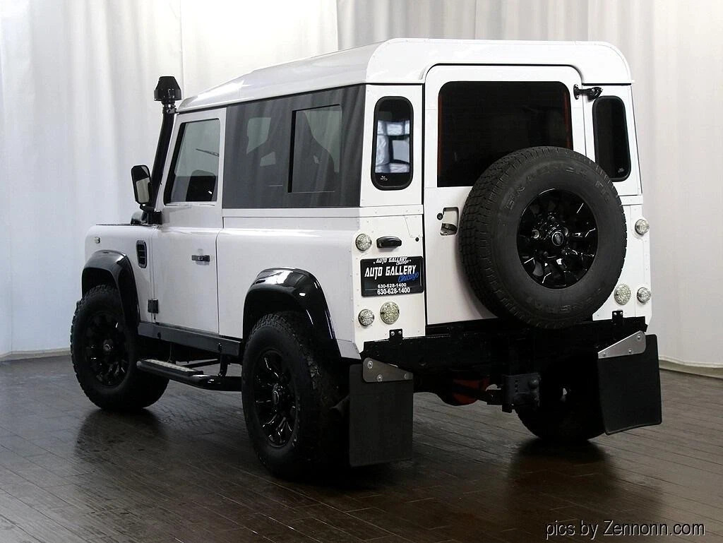 2018 Land Rover Defender 90