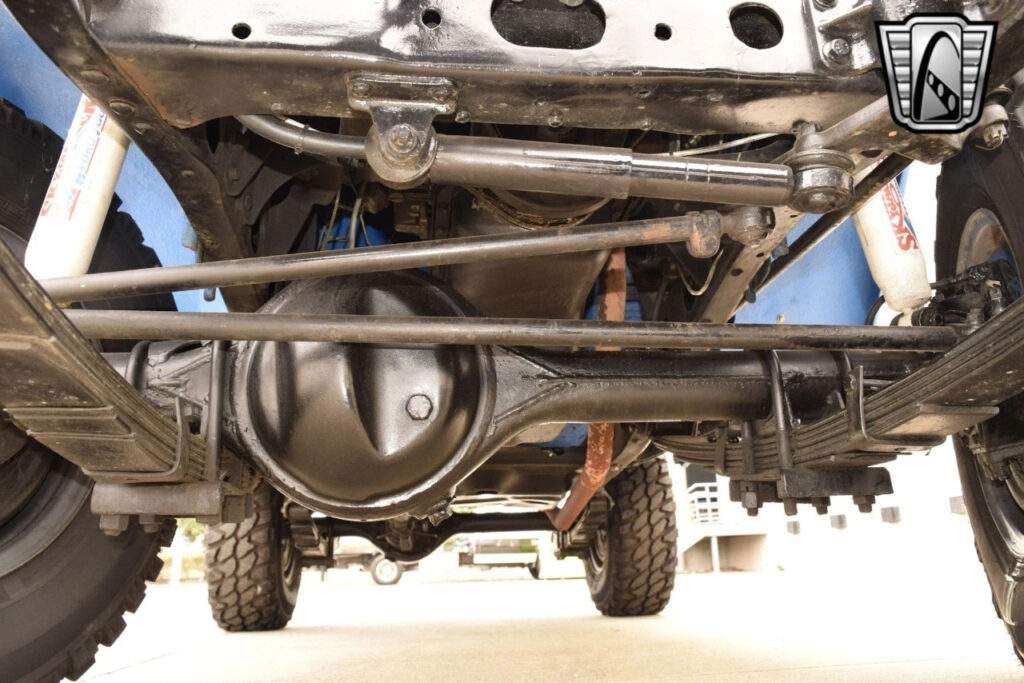 Blue 1974 Toyota FJ40 I6 4-Speed Manual