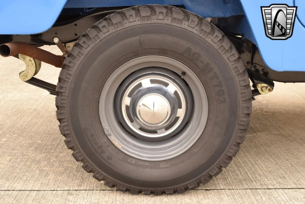 Blue 1974 Toyota FJ40 I6 4-Speed Manual