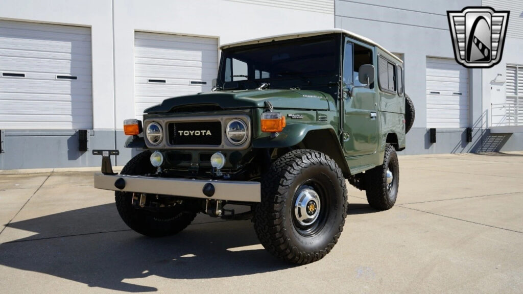 Green 1980 Toyota Land Cruiser Other 2F 4.2 Inline 6 5 Speed Manual