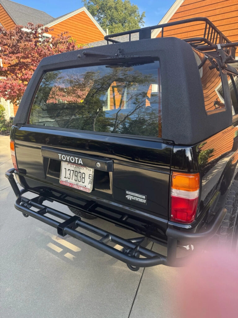 1988 Toyota 4runner SUV Black 4WD Manual SR5