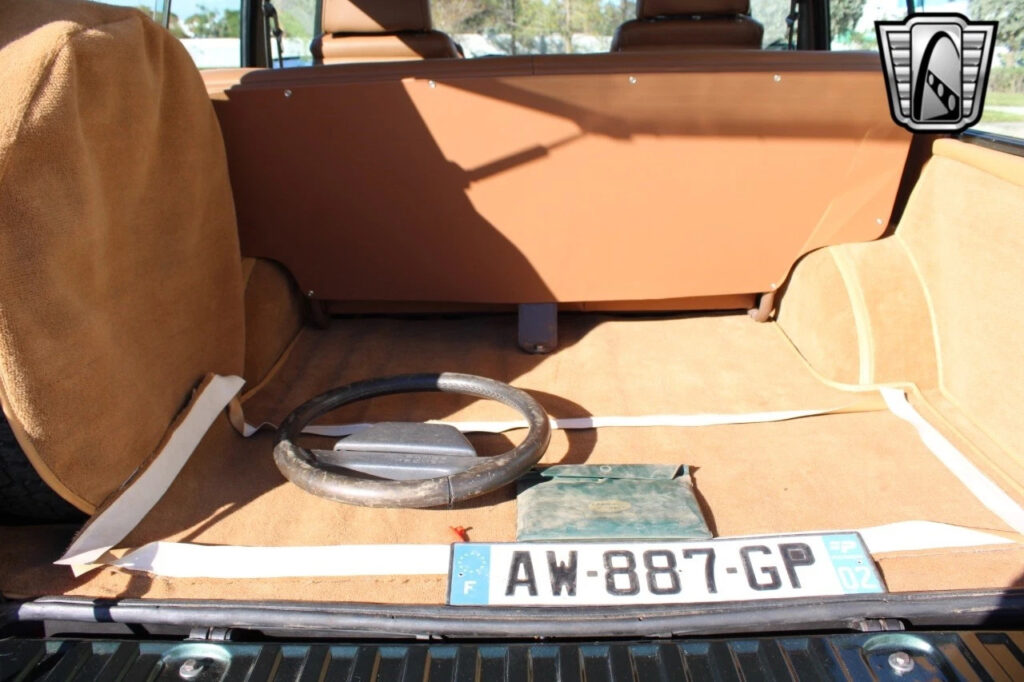 Green 1986 Land Rover Range Other 2.4 Liter 4 Cylinder 5 Speed Manual