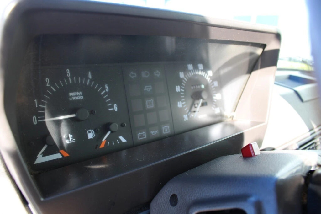 Green 1986 Land Rover Range Other 2.4 Liter 4 Cylinder 5 Speed Manual