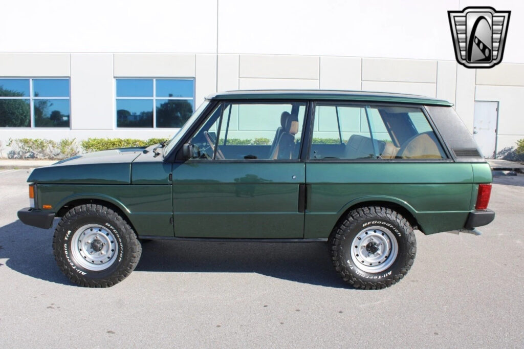 Green 1986 Land Rover Range Other 2.4 Liter 4 Cylinder 5 Speed Manual