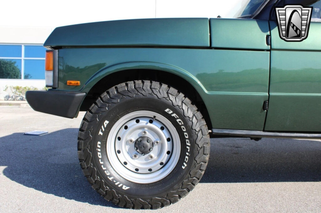 Green 1986 Land Rover Range Other 2.4 Liter 4 Cylinder 5 Speed Manual