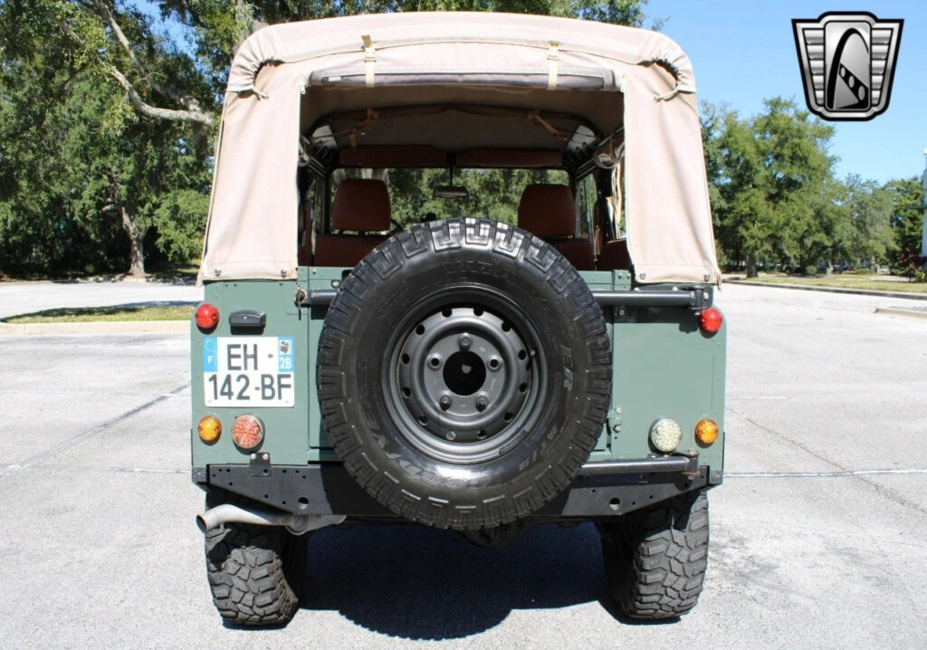 Keswick Green 1991 Land Rover Defender  200tdi 4 Cylinder 5 Speed Manual